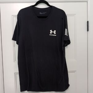 Under Armour Black Short Sleeve Athletic Tee